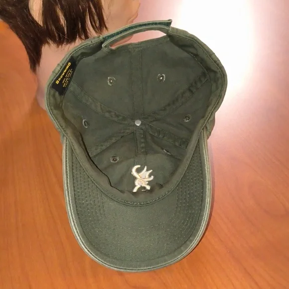 Browning Embroidered Logo Strap-on Cap Hat